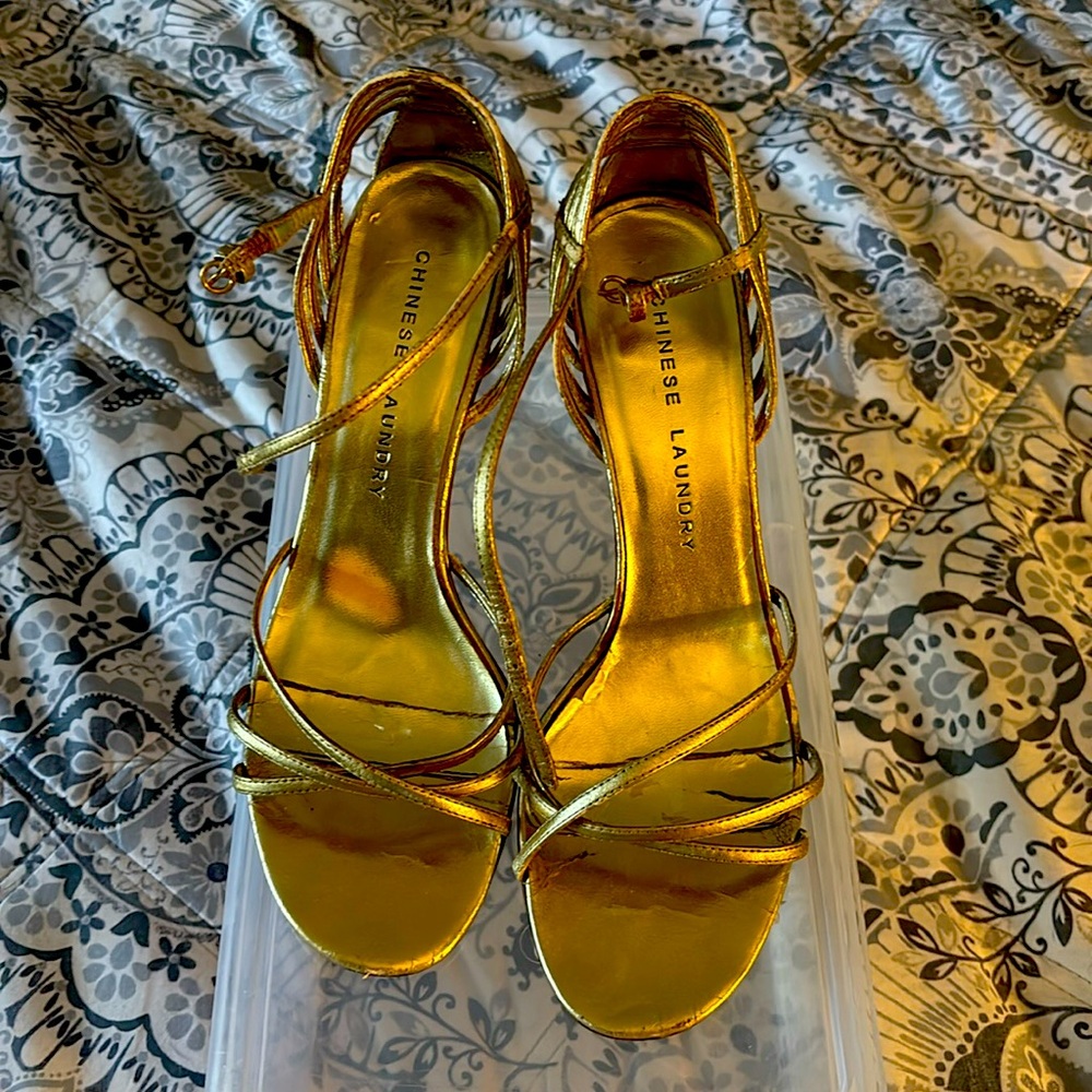 Gold Chinese laundry heels used